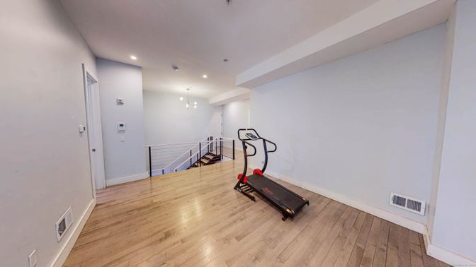 Fitness Equipment, Interior, Recessed Lighting, Wood Texture Flooring