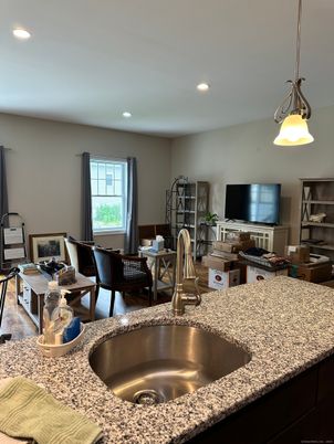 Dining room, Interior, Living room, Pendant Lights, Recessed Lighting