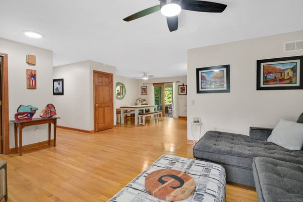Dining room, Interior, Living room, Recessed Lighting, Wood Texture Flooring