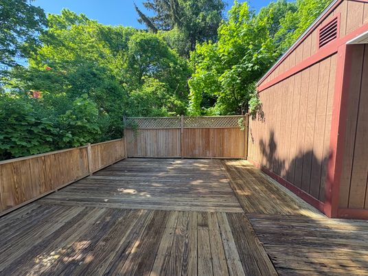Exterior, Wood Texture Flooring