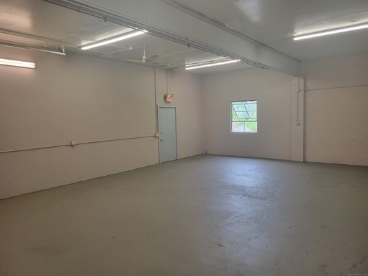 Empty room, Garage, Interior