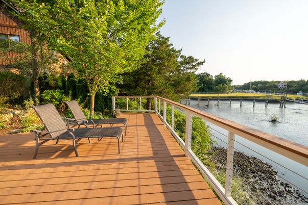 Exterior, Water