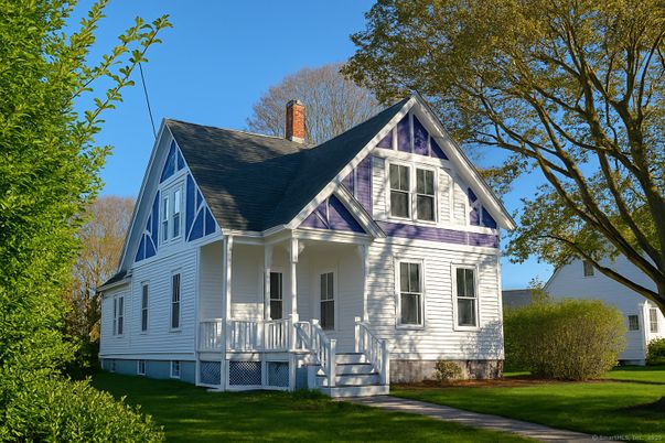 Backyard, Exterior, Facade, Queen Anne Victorian