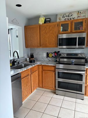 Interior, Kitchen, Stainless Steel Appliances
