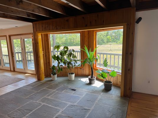 Empty room, Interior, Wooden Beams, Wooden Ceilings, Wood Texture Flooring, Wooden Walls
