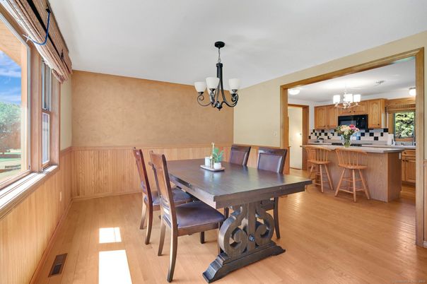 Chandelier, Dining room, Interior, Kitchen, Wood Texture Flooring