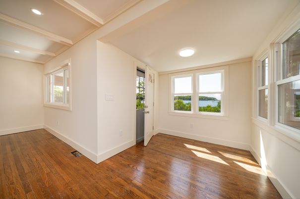 Empty room, Interior, Recessed Lighting, Wood Texture Flooring