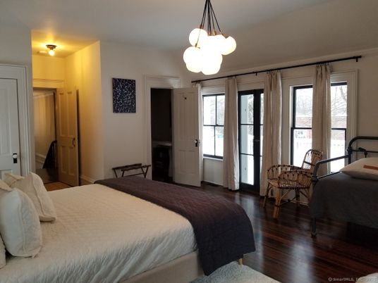 Bedroom, Interior, Pendant Lights, Wood Texture Flooring