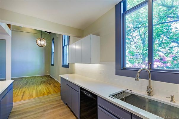 Interior, Kitchen, Pendant Lights, Wood Texture Flooring