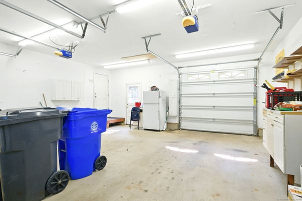 Garage, Interior, Washer