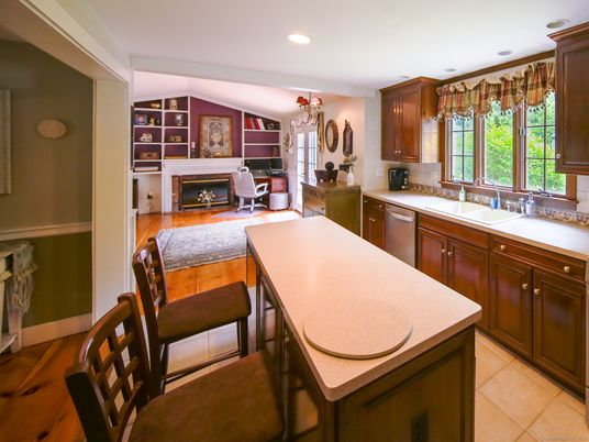Dining room, Fireplace, Interior, Kitchen, Recessed Lighting