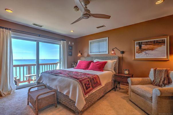 Bedroom, Interior, Recessed Lighting, Water