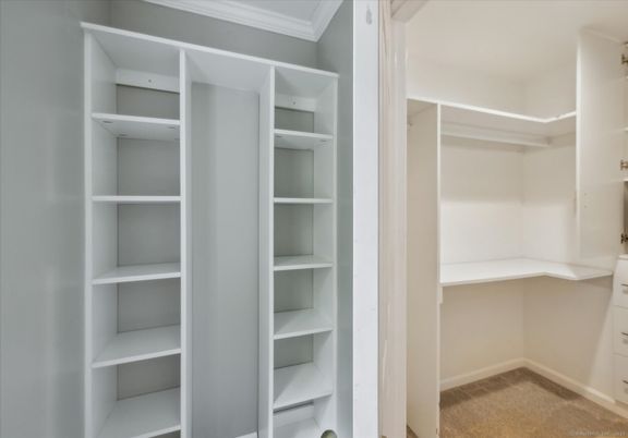 Interior, Walk-in Closets