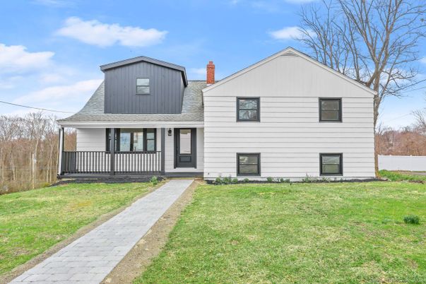 Backyard, Exterior, Facade, Farmhouse