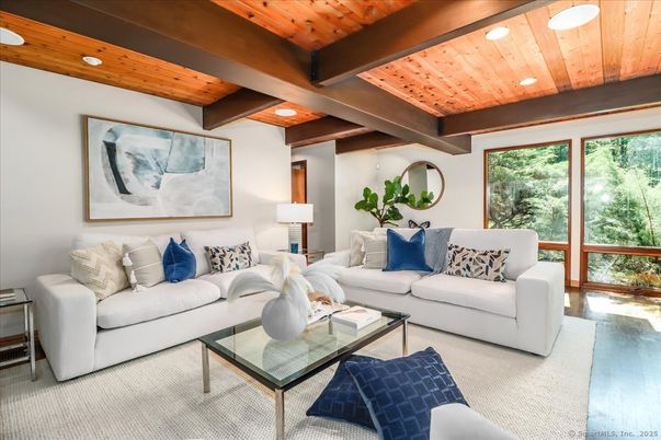Interior, Living room, Recessed Lighting, Wooden Beams, Wooden Ceilings, Wood Texture Flooring