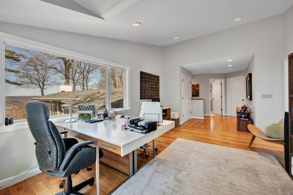 Home Office, Interior, Recessed Lighting, Wood Texture Flooring