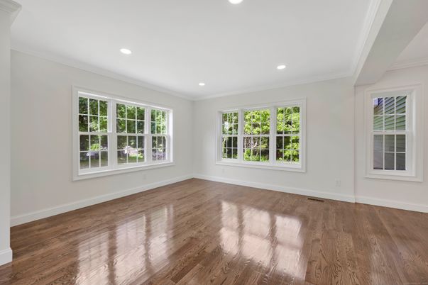 Empty room, Interior, Recessed Lighting, Wood Texture Flooring