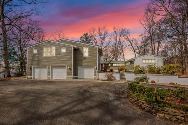Attached, Exterior, Facade, Raised Ranch