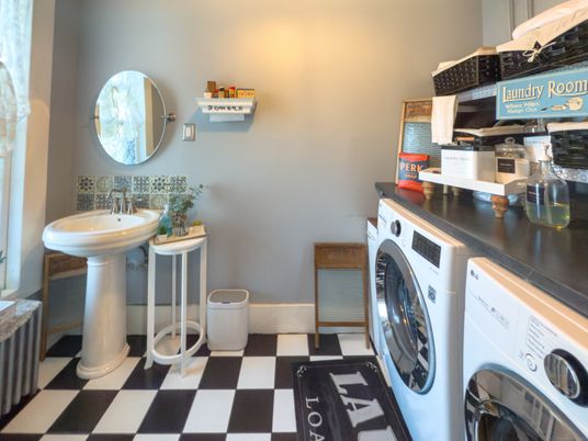 Interior, Washer