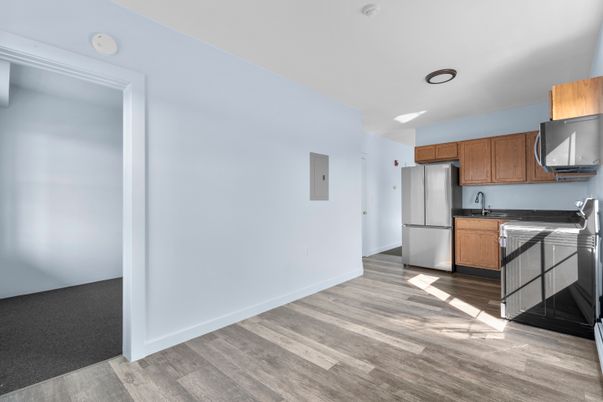 Interior, Kitchen, Recessed Lighting, Wood Texture Flooring