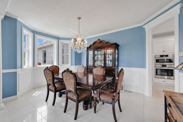Chandelier, Dining room, Interior