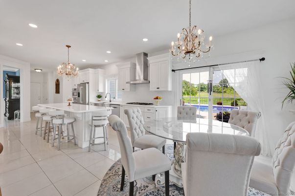 Chandelier, Dining room, Interior, Kitchen, Recessed Lighting