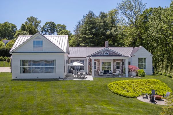 Backyard, Exterior, Facade, Farmhouse