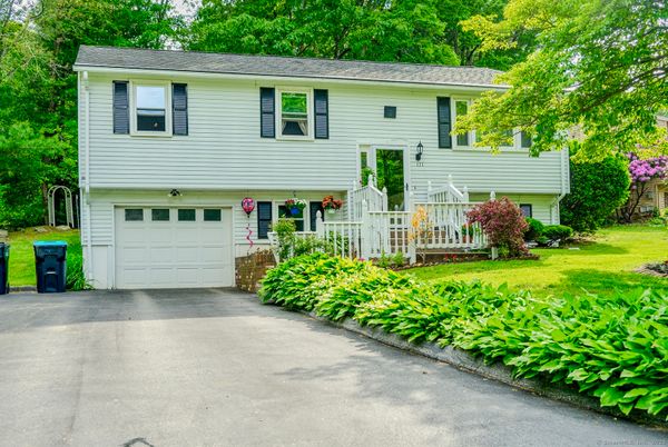 Attached, Exterior, Facade, Raised Ranch