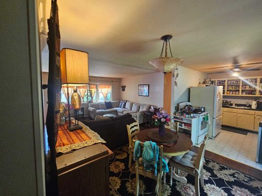 Dining room, Interior, Kitchen, Living room