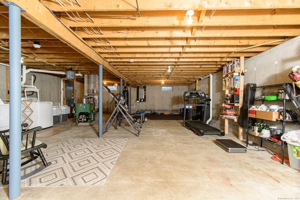 Fitness Equipment, Interior, Wooden Beams