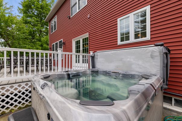 Exterior, Hot Tub