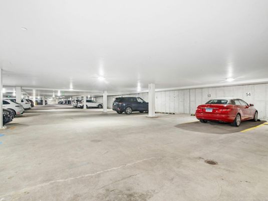 Garage, Interior