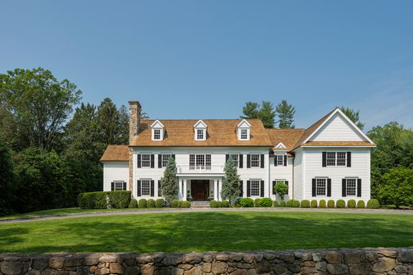 Exterior, Facade, Georgian