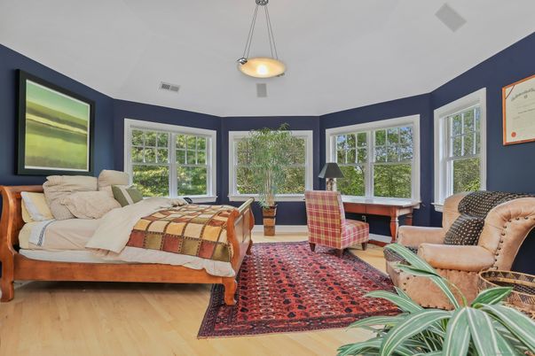 Bedroom, Interior, Pendant Lights, Wood Texture Flooring