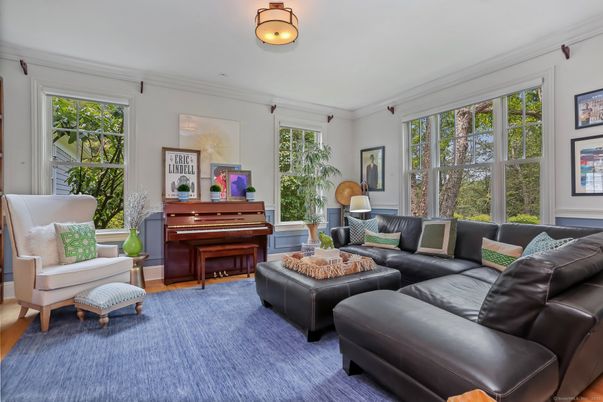 Interior, Living room, Piano