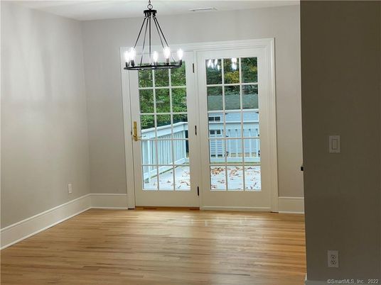 Chandelier, Empty room, Interior, Pendant Lights, Wood Texture Flooring