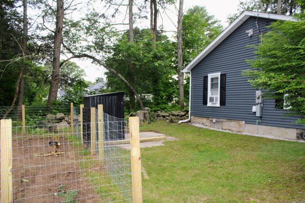 Backyard, Exterior