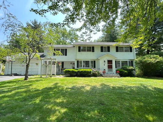 Backyard, Exterior, Facade, Georgian
