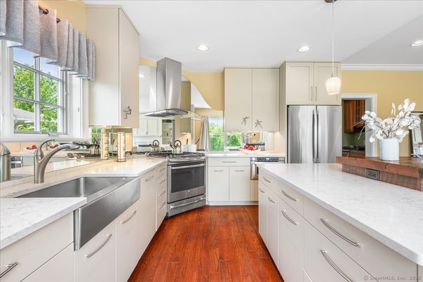 Interior, Kitchen, Pendant Lights, Recessed Lighting, Stainless Steel Appliances, Wood Texture Flooring