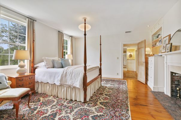 Bedroom, Fireplace, Interior, Recessed Lighting, Wood Texture Flooring