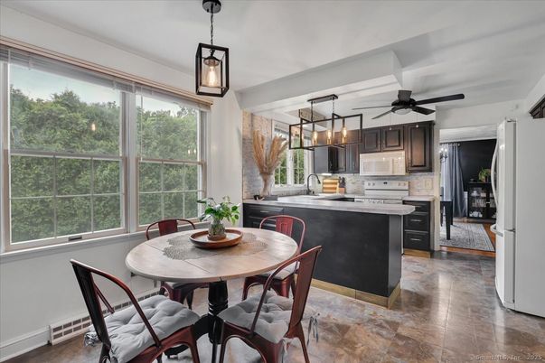 Dining room, Interior, Kitchen, Pendant Lights