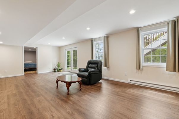 Interior, Recessed Lighting, Wood Texture Flooring