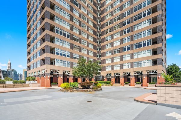 Exterior, Facade, Condo Building