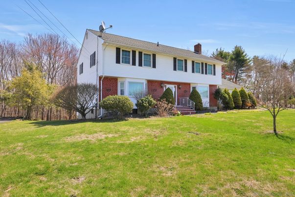 Backyard, Exterior, Facade, Brick Facade, Georgian