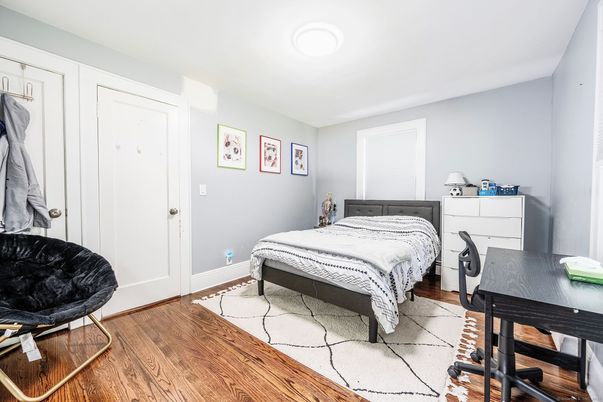 Bedroom, Home Office, Interior, Wood Texture Flooring