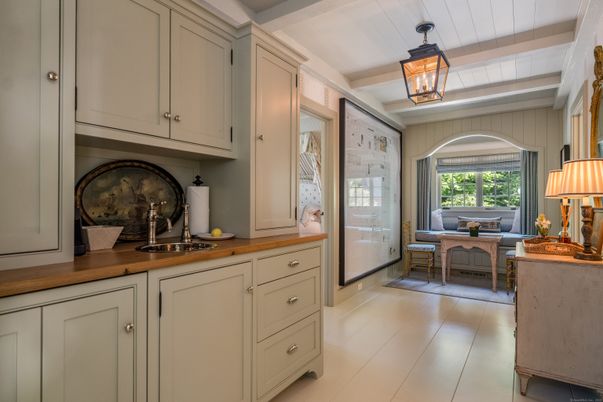 Dining room, Interior, Pendant Lights