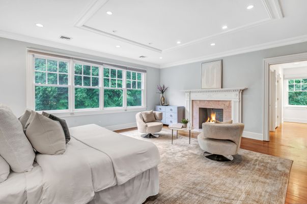 Bedroom, Fireplace, Interior, Recessed Lighting, Wood Texture Flooring