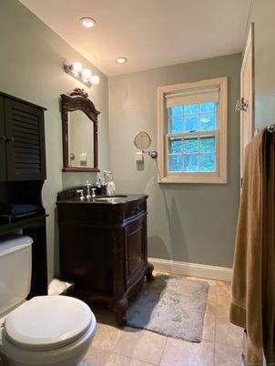Bathroom, Interior, Recessed Lighting
