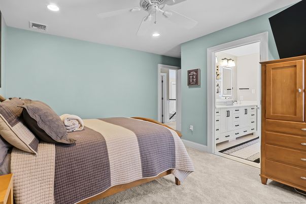 Bathroom, Bedroom, Interior, Recessed Lighting
