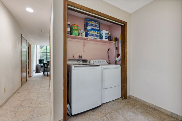 Interior, Recessed Lighting, Washer